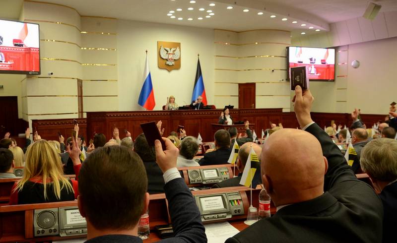 Der ukrainischen Sprache wird in der DVR und LVR der Status als Amtssprache entzogen – 06.03., 03.06.2020